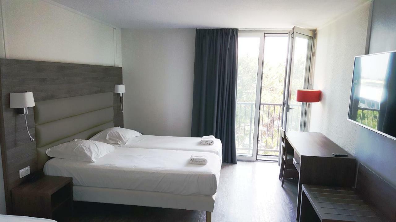 Yes Hotel Avignon Exterior photo